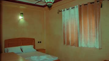 In-room safe, free WiFi