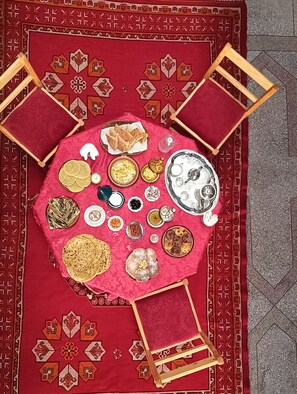 Free daily full breakfast  - Riad Marzouk (Toudgha El Oulia)