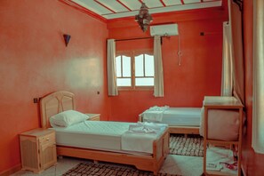 In-room safe, free WiFi