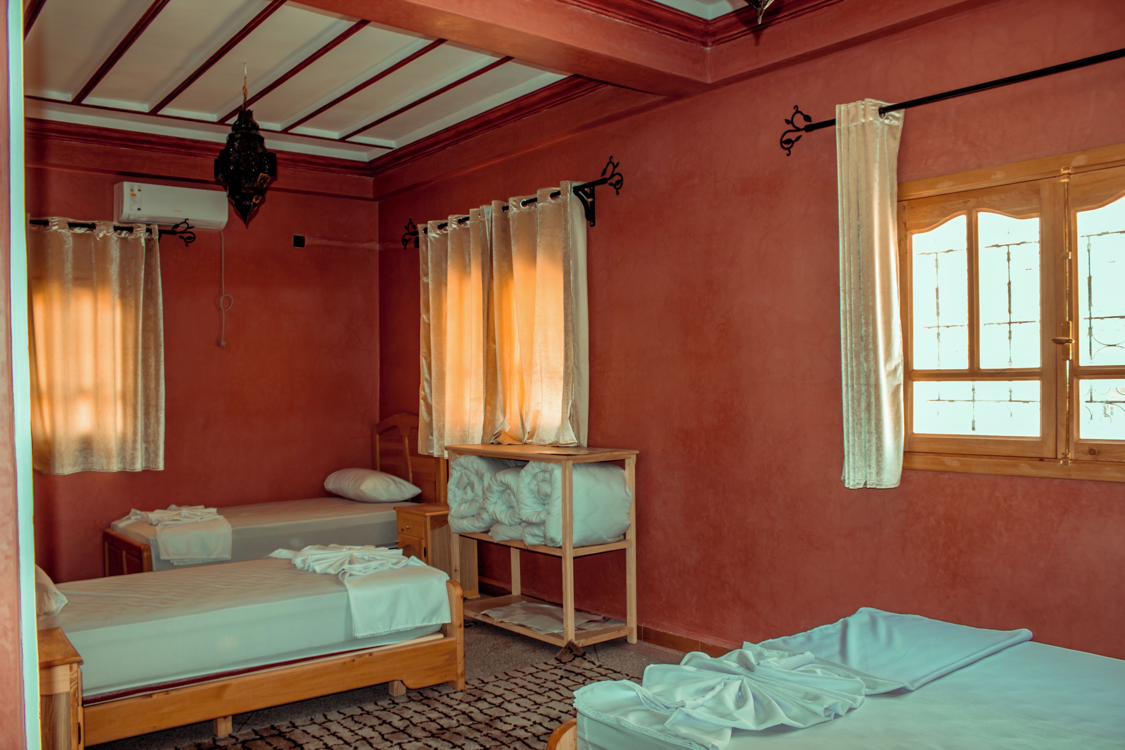 In-room safe, free WiFi