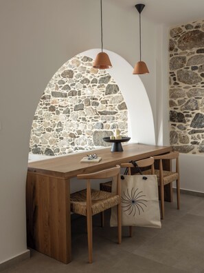 Premium Apartment, 1 Bedroom, Kitchen, Sea View | 1 bedroom, in-room safe, individually decorated, individually furnished - Saluti Da Stampalia Chora (Astypalaia)