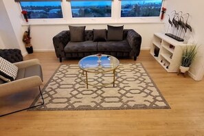 Living area - Flat 316 beautiful one bed apartment (Smethwick)