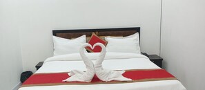 Executive Double or Twin Room, 1 King Bed, Smoking | Rollaway beds, free WiFi, bed sheets - Hotel Star Marigold (New Delhi)
