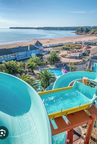 📣 Pet & Family Friendly Flat • Near Zoo🦍/Waterpark🛝💦/Beaches🏖️ • Garden • Parking