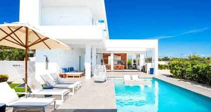 Luxury 3bdr Villa, Oceanview, Hotel Amenities v4