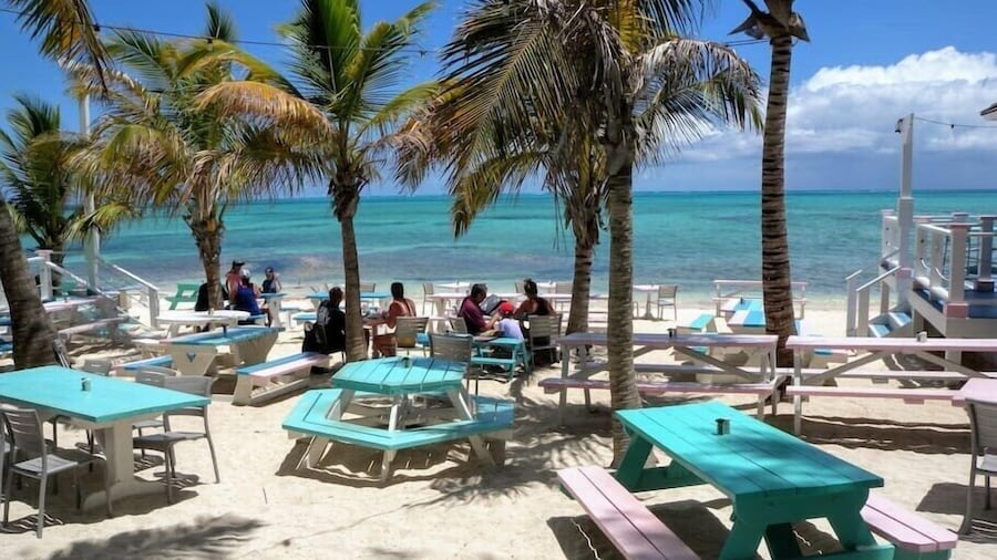 Seaside Family Vacation Villa, Hotel Amenities v2