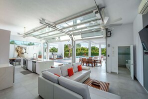Villa, Multiple Beds, Pool Access, Ocean View (Oceanview Villa 1) | Living area