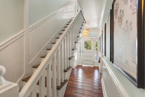 Interior - MALLORY SUITE @ Inn on Fleming~ADULTS ONLY 1st Lvl King w/Shared Heated Pool (Key West)