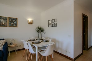 Dineren
