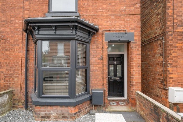 Casa de lujo, baño privado | Exterior