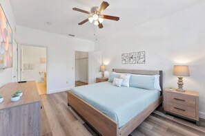 2 bedrooms, desk, iron/ironing board, travel crib