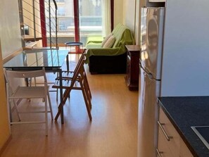 Interior - Lovely Duplex with sea view and parking AV-02 (Roses)