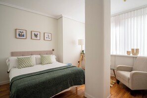 1 Schlafzimmer, Schreibtisch, Bügeleisen/Bügelbrett, WLAN