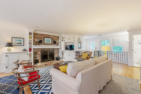 TV, DVD player, books