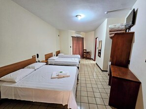 Chambre Quadruple Familiale, plusieurs lits