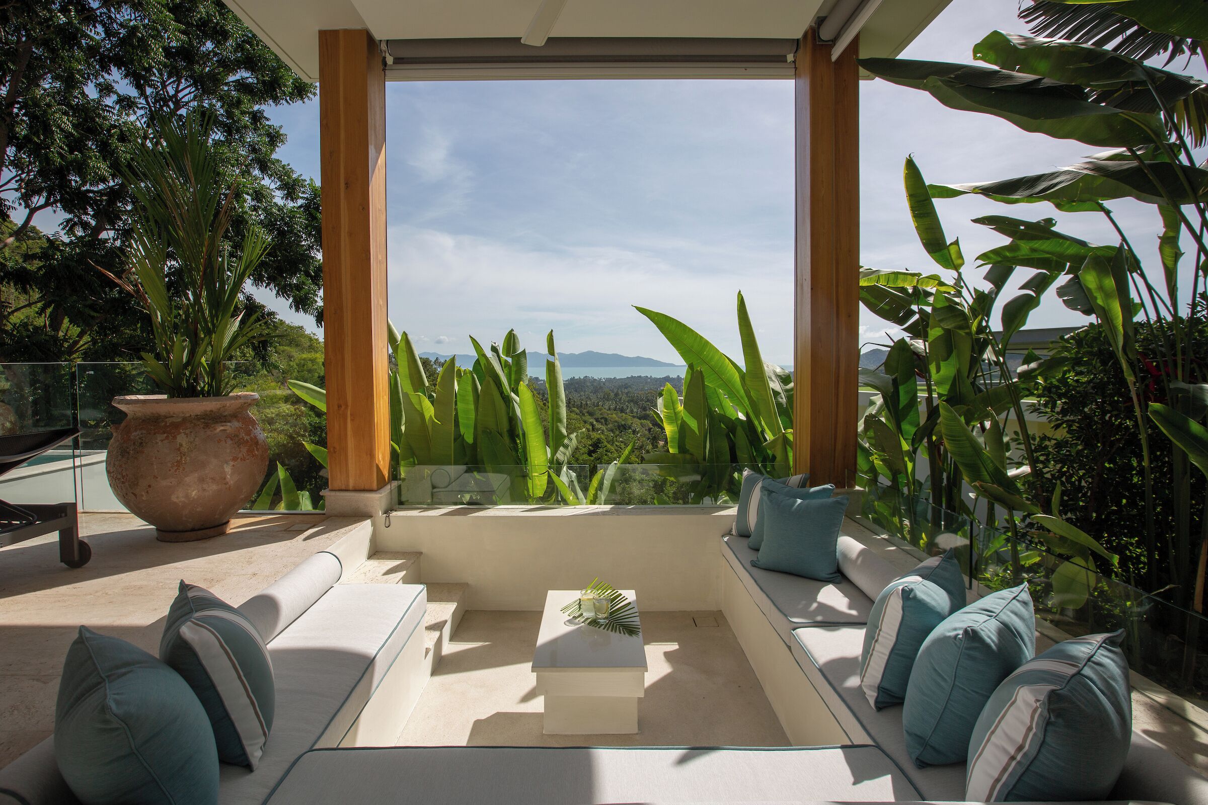 2 Bedroom Pool Villa - Banana Fan | Living area | 42-inch LED TV with satellite channels