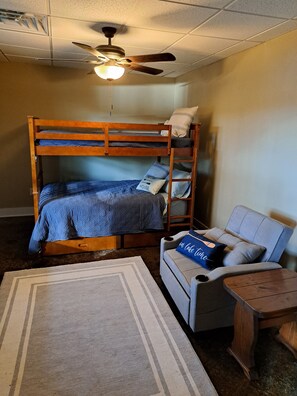 5 Schlafzimmer, kostenloses WLAN, Bettwäsche