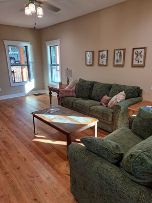 TV connectée, lecteur de DVD, vidéothèque