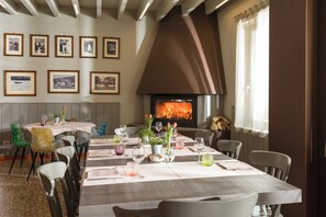 Restaurant - CONTRA' CONTARINI (Valbrenta)