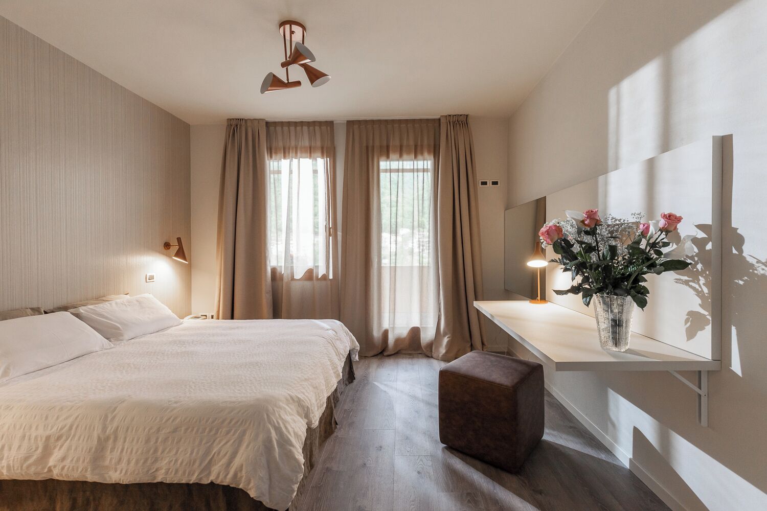 Comfort Double Room, Mountain View | In-room safe, desk, laptop workspace, blackout drapes