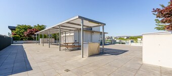 Elegant & Cosy Haven in Lively Kingston Foreshore