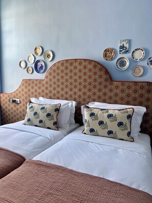 Family Villa, 3 Bedrooms | 3 bedrooms, desk, laptop workspace, iron/ironing board - Petit Pineapple House Villa & Guesthouse (Cape Town)