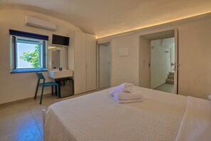 Economy Room, Sea View | View from room - Villa Pino (Furore)