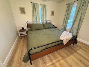 3 habitaciones, tabla de planchar con plancha y wifi gratis 