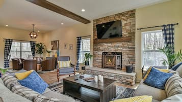 Smart TV, fireplace, foosball, table tennis