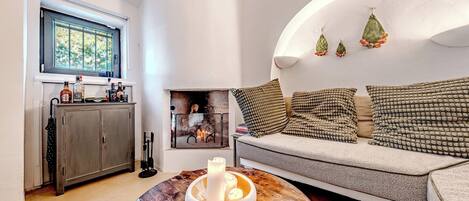 Smart-TV, Kamin
