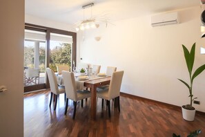 Dining - Villa Don Sante In Locorotondo (Locorotondo)