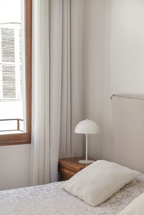 2 Schlafzimmer, Bügeleisen/Bügelbrett, Reisekinderbett, kostenloses WLAN