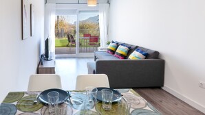 Apartment | Living area - Happy - Apartment In Urbanitzacio Platja D'oliva (Oliva)