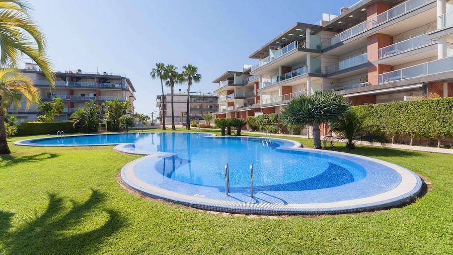 Happy - Apartment In Urbanitzacio Platja D'oliva