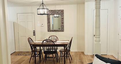 Charming 3-bedroom house in the heart of Saint Francisville La.