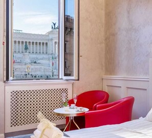 Panoramic Studio Suite, City View | Free minibar items, in-room safe, soundproofing, iron/ironing board - Piazza Venezia Luxury Suite (Rome)