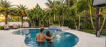 Palmetto Bay Tropical Home w/Game Room, Pool & Fun