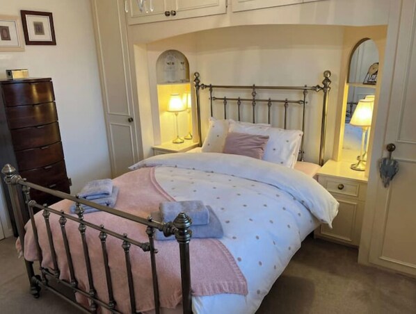 2 bedrooms, WiFi