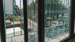 Sınıflandırılmamış resim, 92 üzerinden 2, düğme