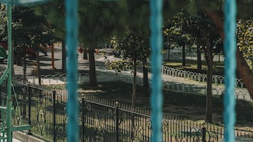 Comfort Triple Room, Park View