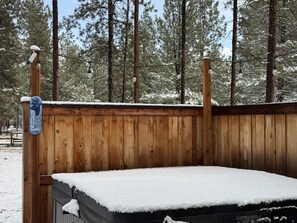 مغطس س�با خارجي