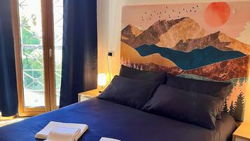 1 camera, Wi-Fi, lenzuola