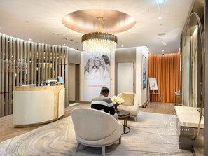 Lobby - Burj & Sea Views |Luxury 2BR| 5-Star Amenities (Dubai)