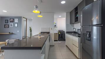 Microwave, oven, electric kettle, toaster