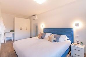 2 Schlafzimmer, Reisekinderbett, WLAN, Bettwäsche