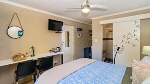 1 chambre, fer et planche à repasser, Wi-Fi, draps fournis