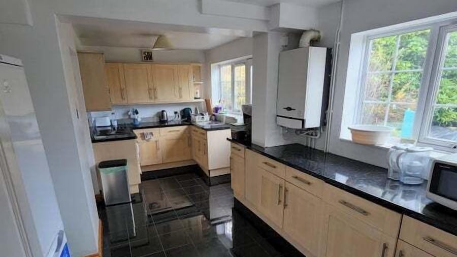 Cardiff 3bed House-freeparking-15minwalktostadium