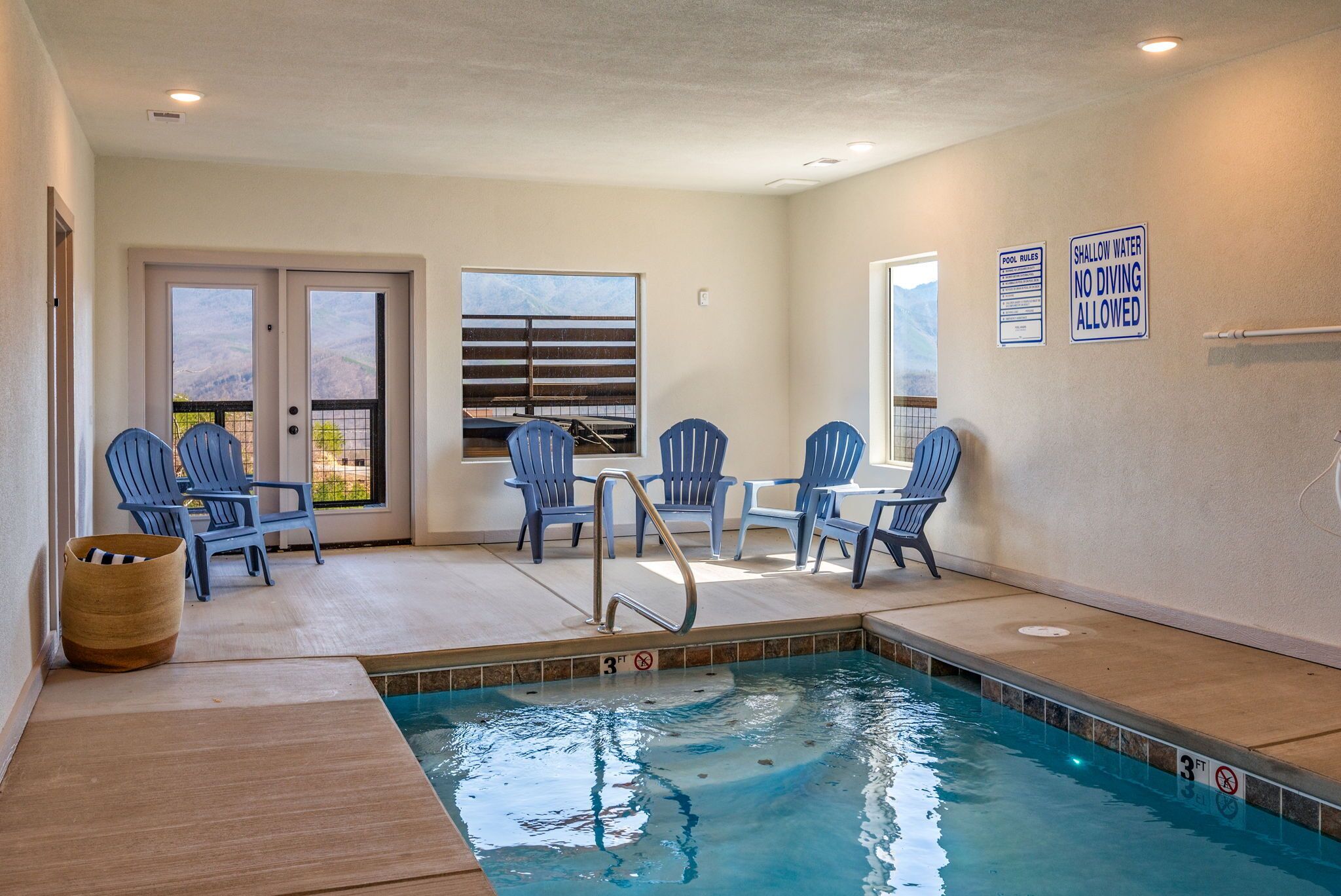 室內泳池、暖水池