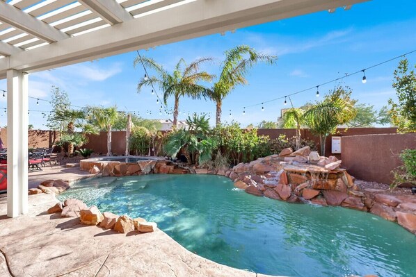 Beheizter Pool