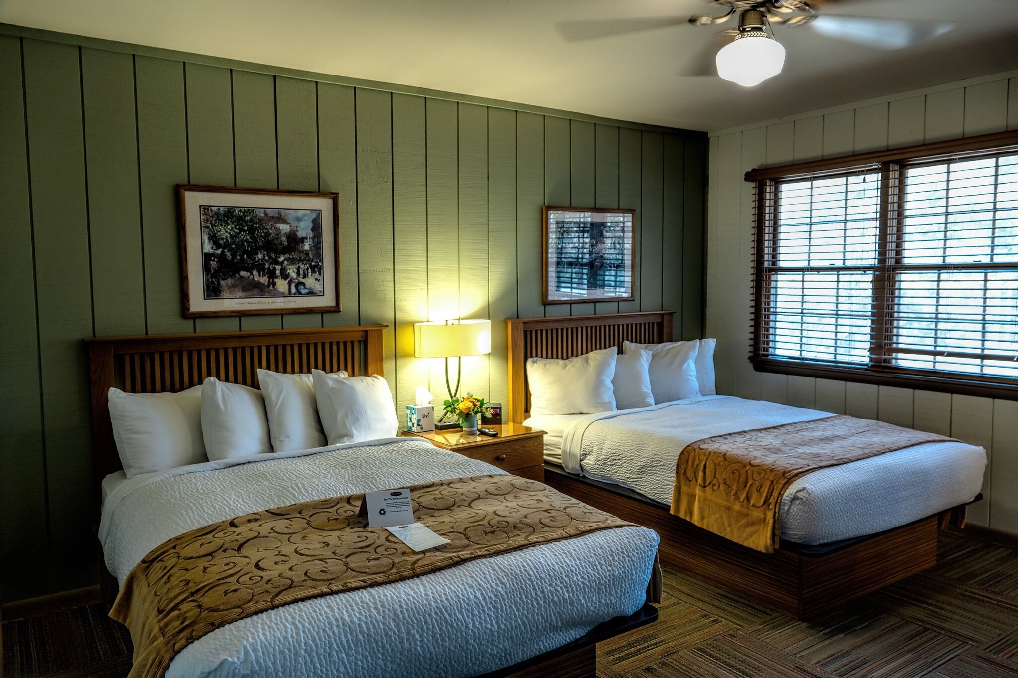 18 bedrooms, desk, iron/ironing board, free WiFi